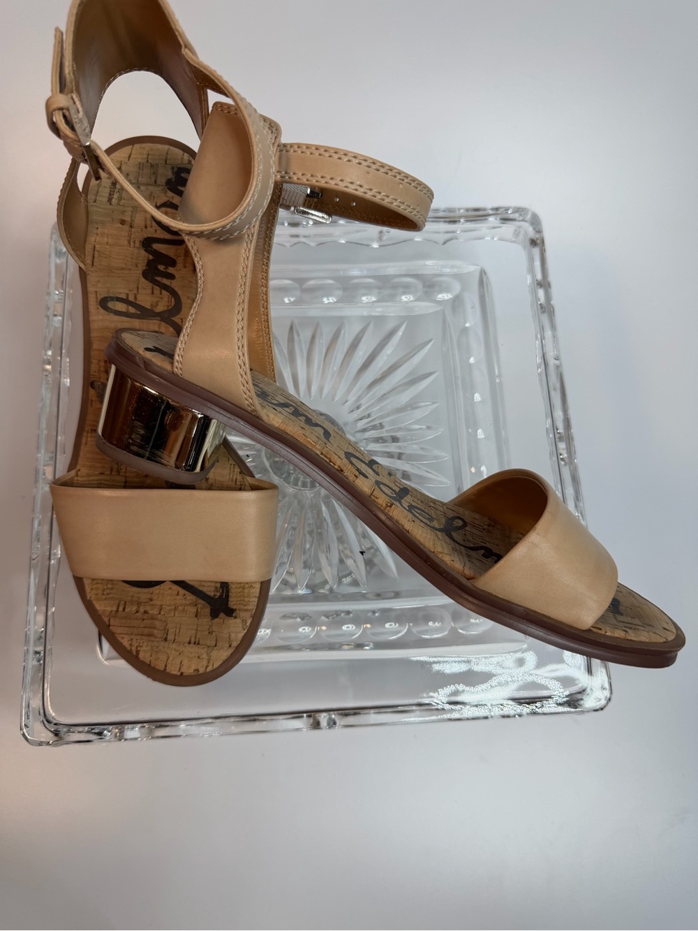 Sam Edelman Teri FF Beige Leather gold Block Heel Sandals - Women 7